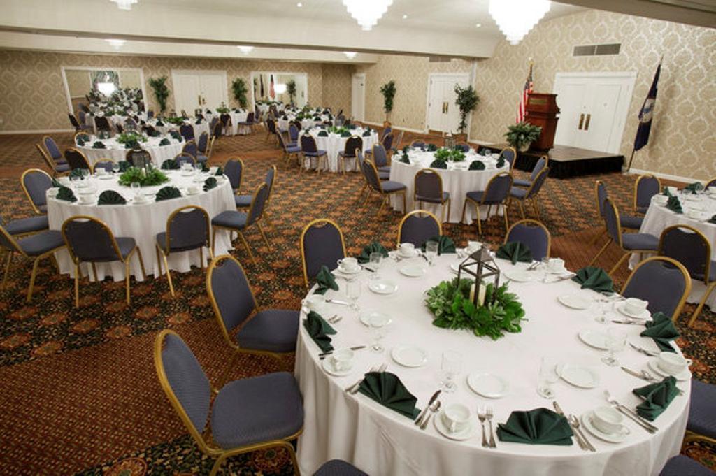 Williamsburg Hospitality House Hotel Restaurant foto